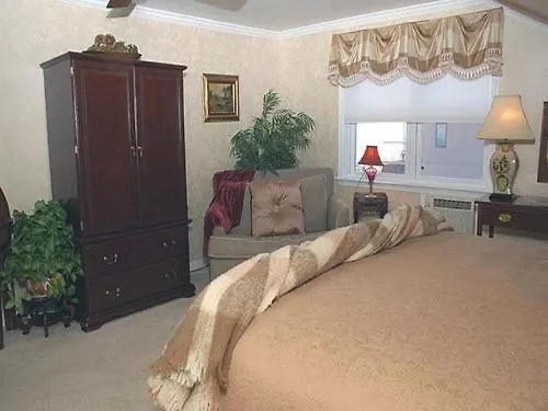 Walk On The Ocean Bed & Breakfast 4*